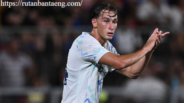 Esposito dalam Sistem Chivu